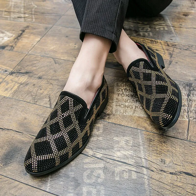 2023 New Trend Male Casual Shoes Fashion Slip On Footwear For Men Plus Size 46 47 Walking Shoes Man Popular Youth Casual Shoe