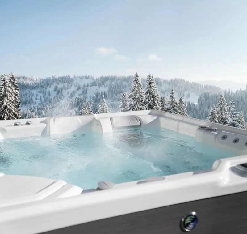 Aria Hot Tub by Hot Spring Spas