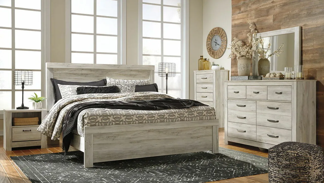 Bellaby Queen Bed with Dresser and Mirror