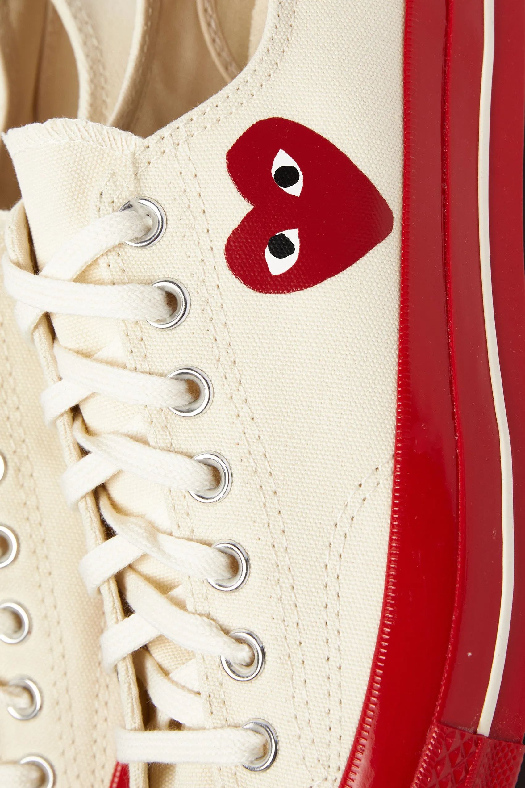 Comme des Garcons PLAY x Converse Chuck 70 Low Shoes Egret/Red