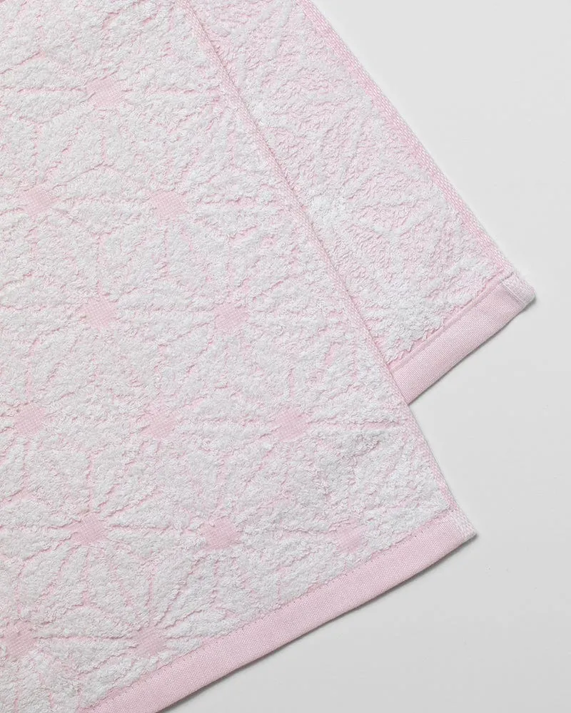 Fukuroya Bath Towel, Cherry Blossom Pink Asanoha