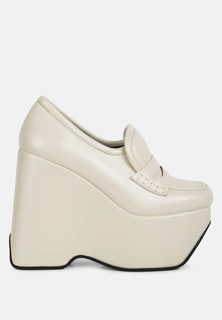 GILLIAM Beige High Platform Wedge Loafers