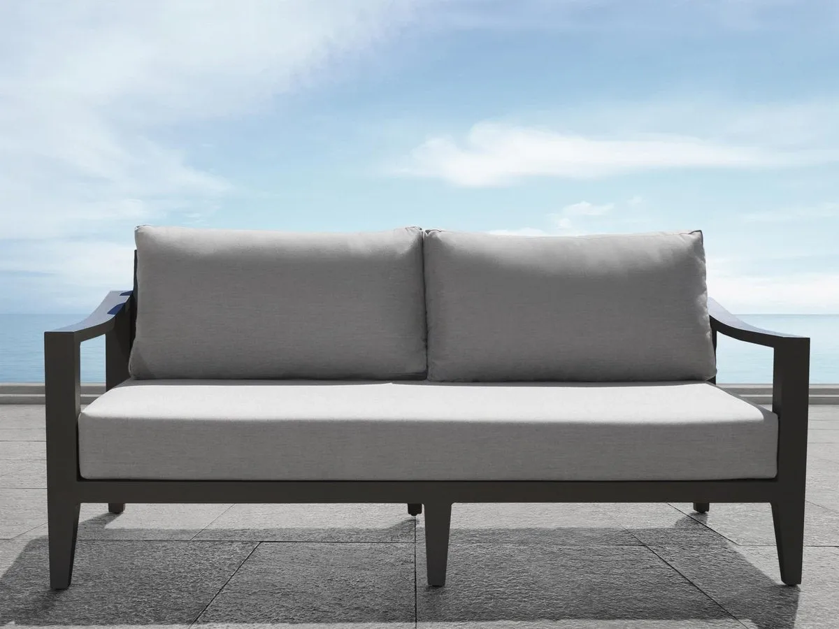 Hyland Hills Outdoor Sofa