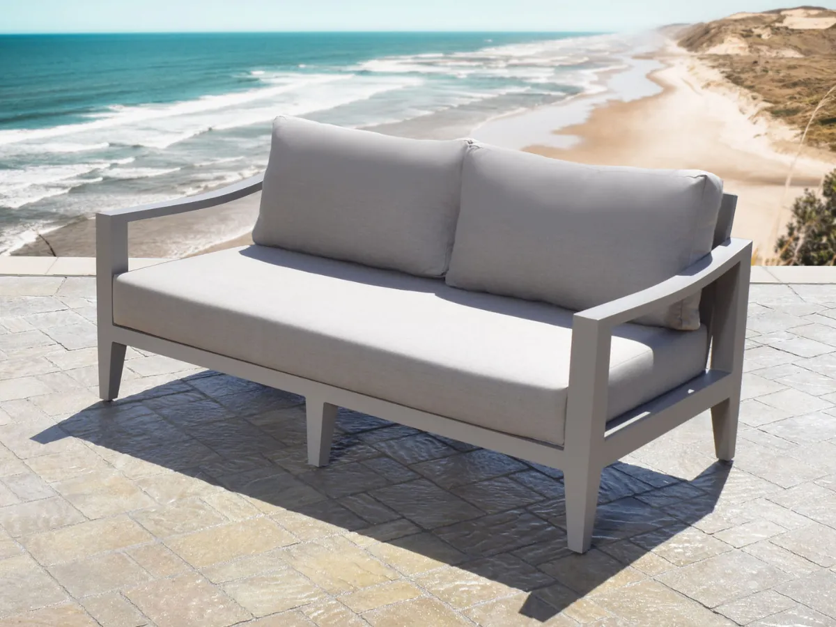 Hyland Hills Outdoor Sofa