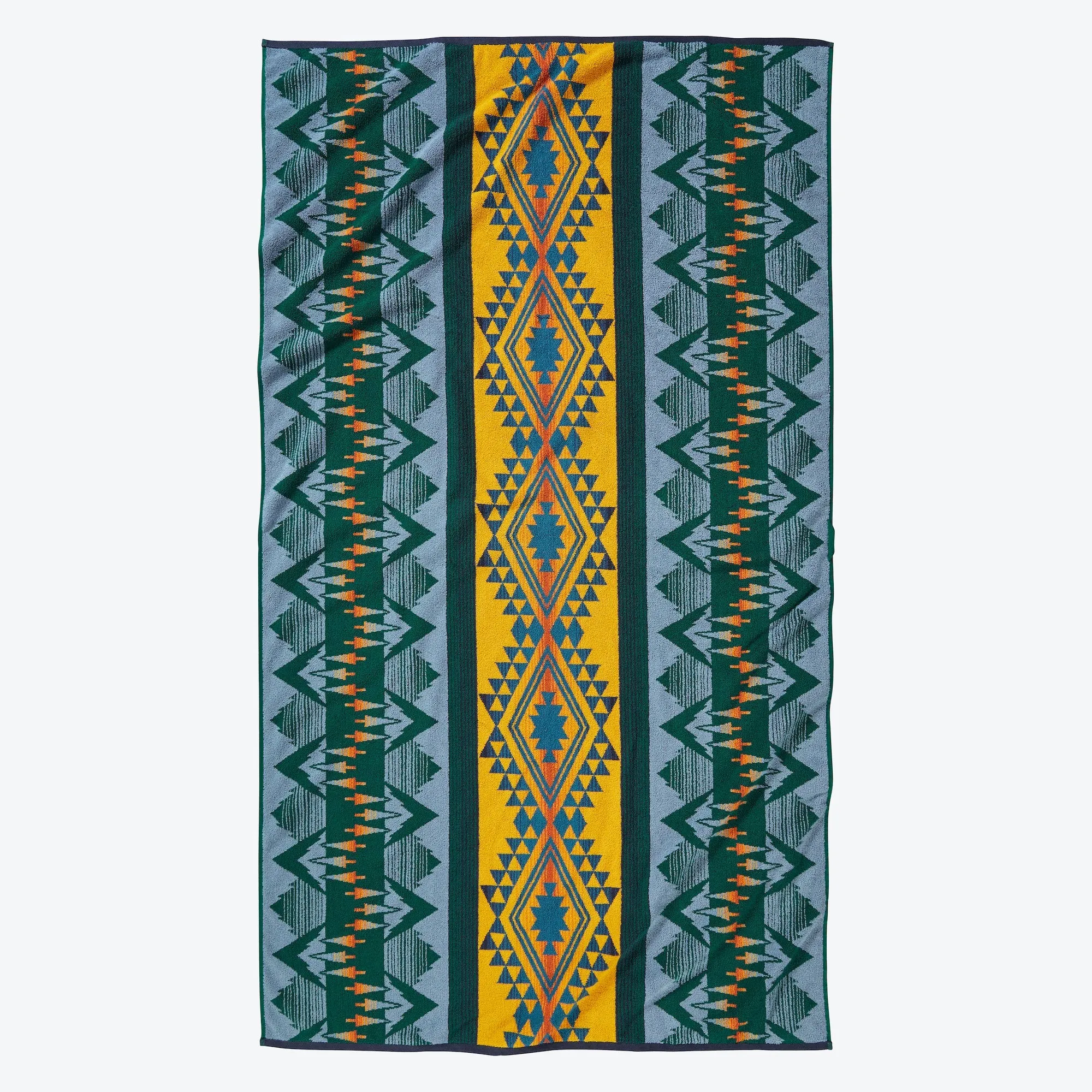 JACQUARD BEACH TOWEL - WILDLAND HEROES