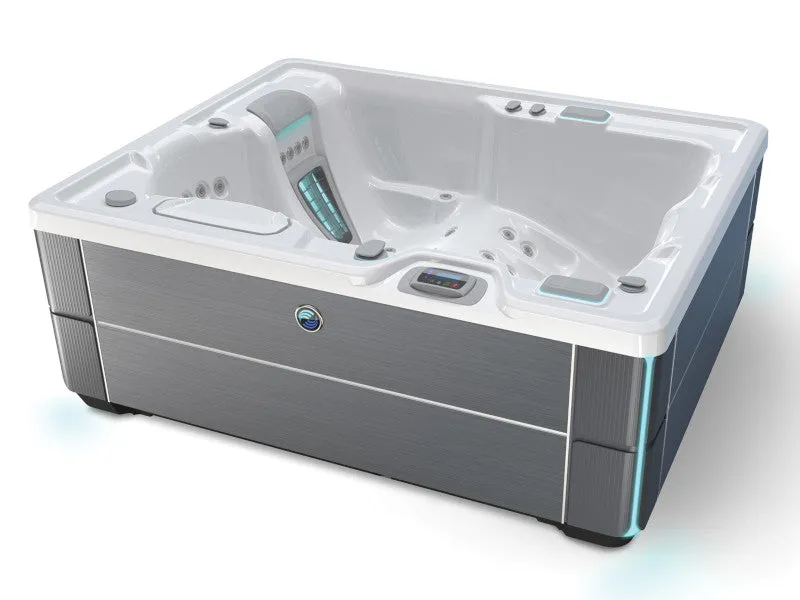 Jetsetter LX Hot Tub by Hot Spring Spas