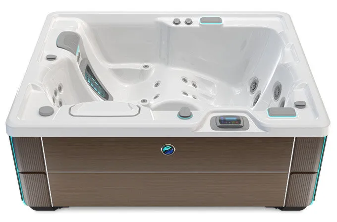 Jetsetter LX Hot Tub by Hot Spring Spas