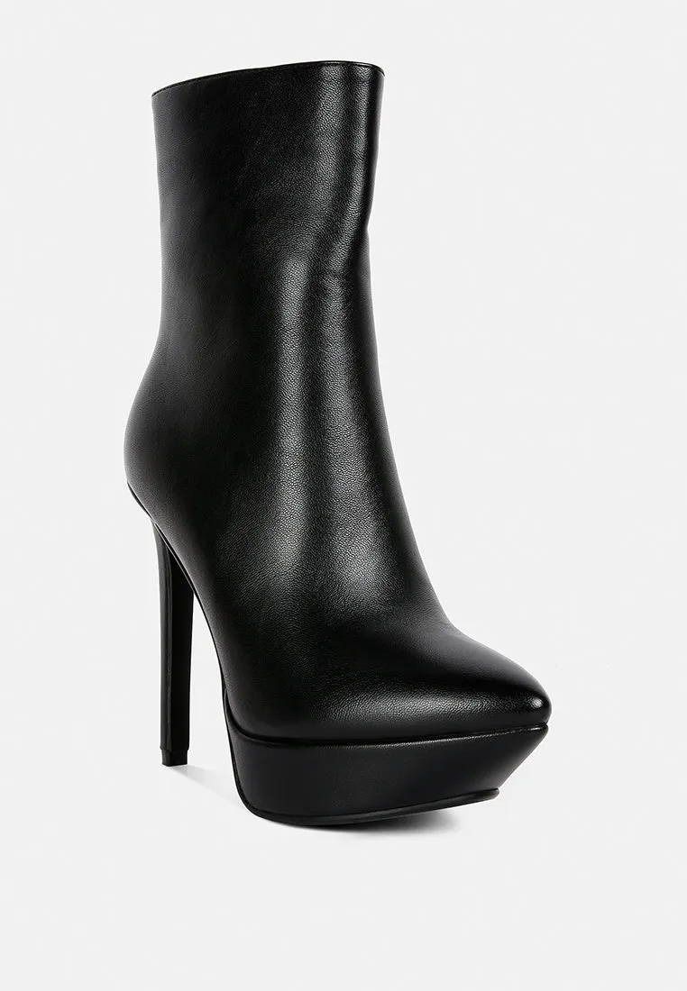 Magna Platform Heels Ankle Boot By Ruw