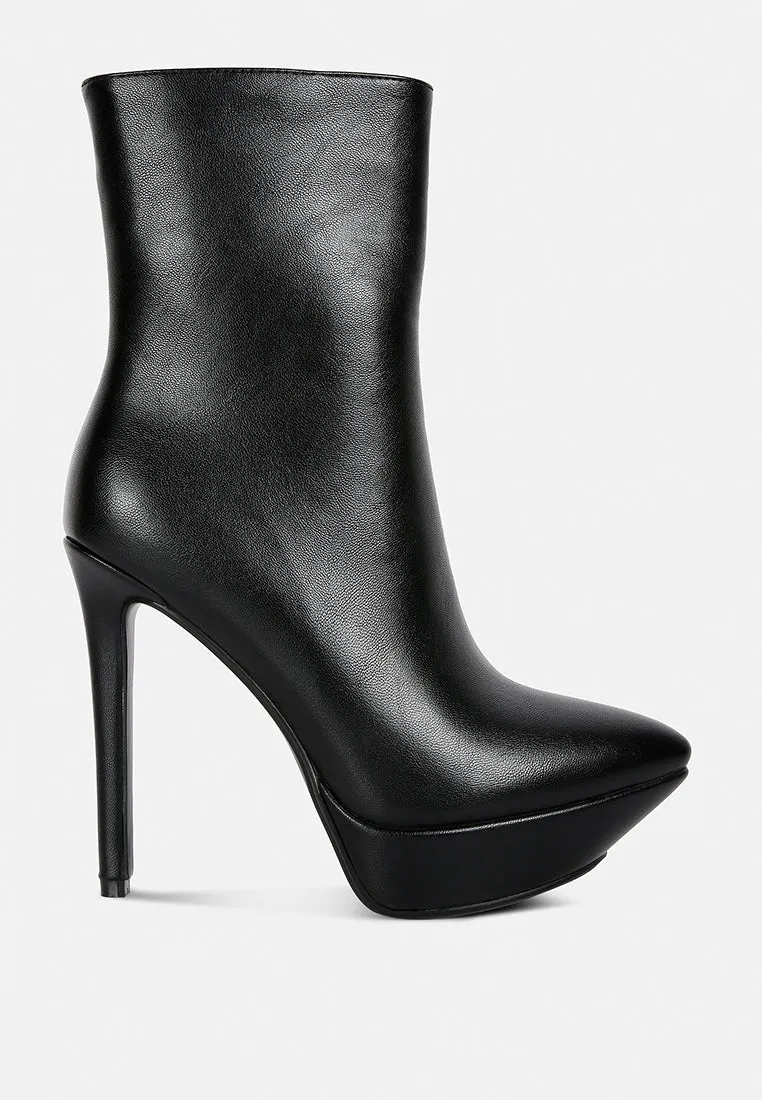 Magna Platform Heels Ankle Boot By Ruw