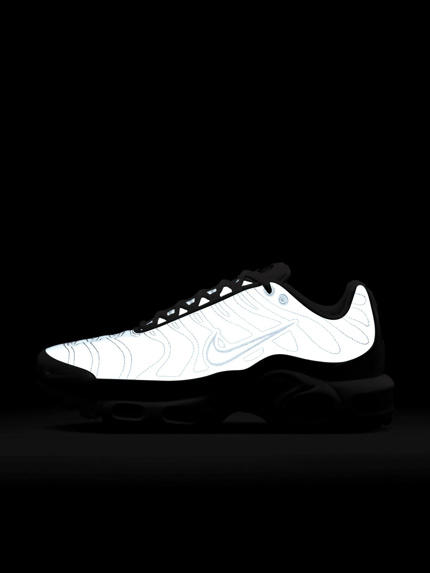 Nike W’s Air Max Plus Platinum Tint