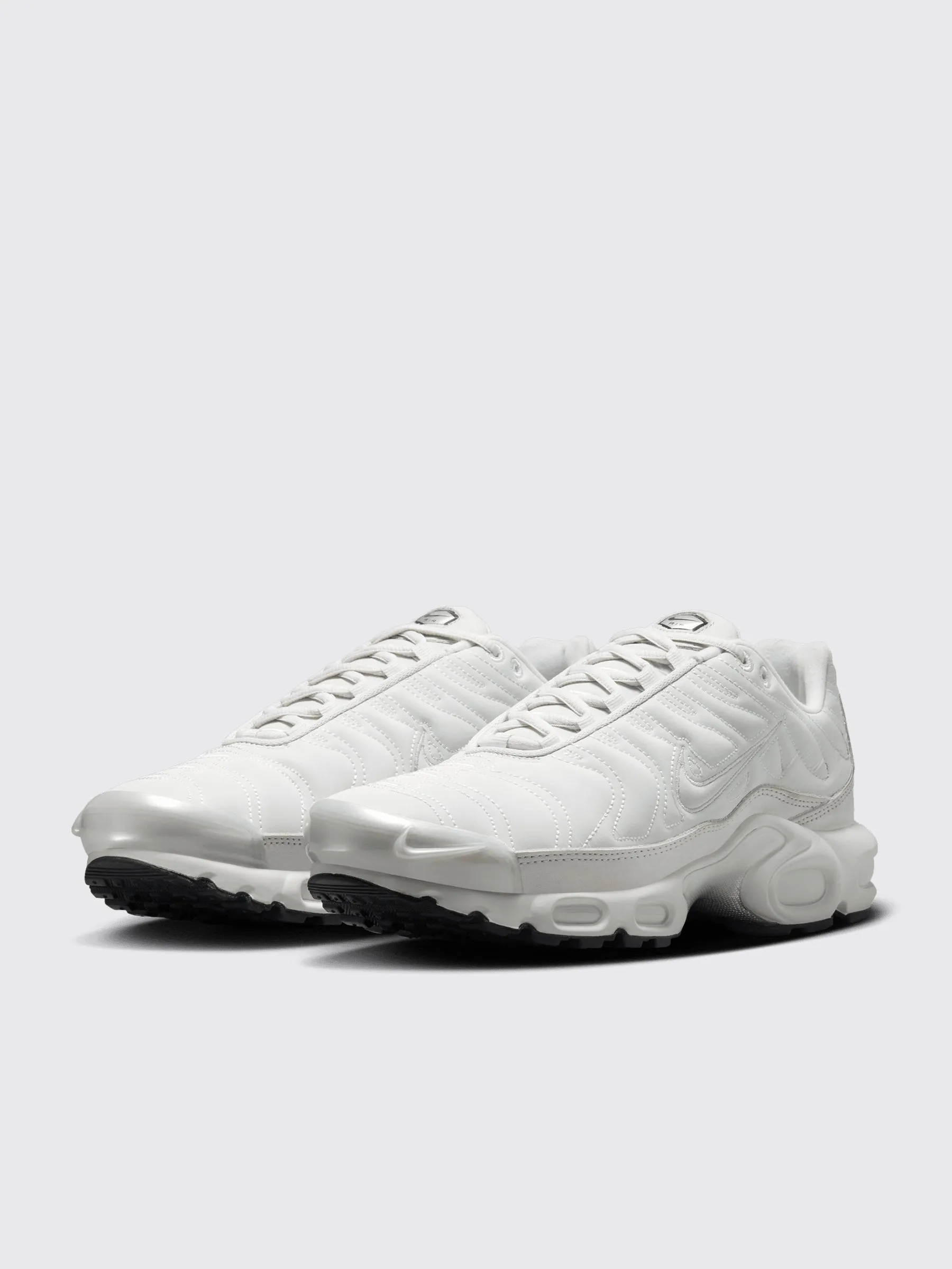 Nike W’s Air Max Plus Platinum Tint