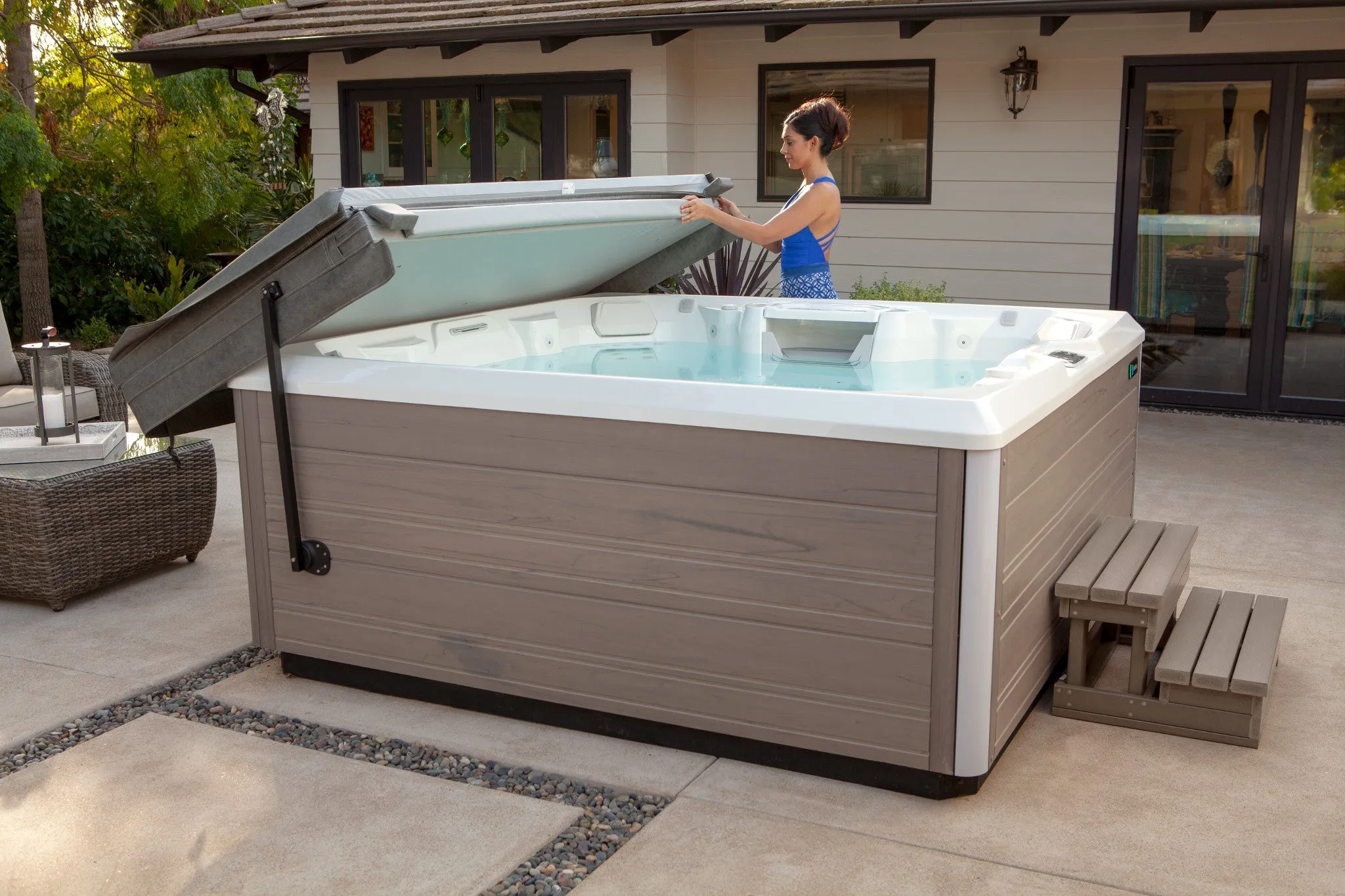 Pulse Limelight Hot Tub